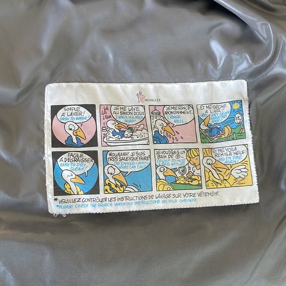 Moncler Vest. Size 3. - Picture 5 of 8